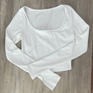 Alo yoga White Long Sleeve Top